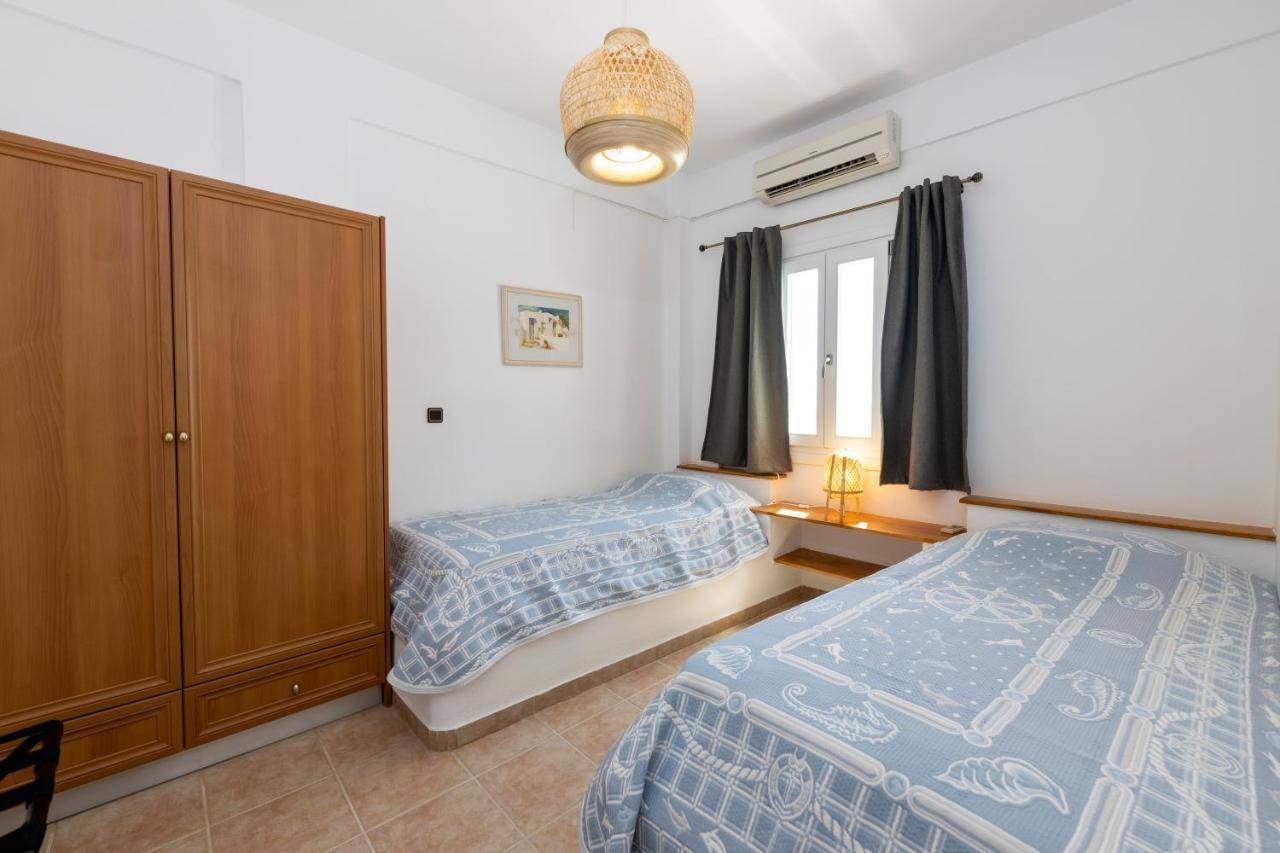 Pension Moschoula Platis Gialos  Екстериор снимка