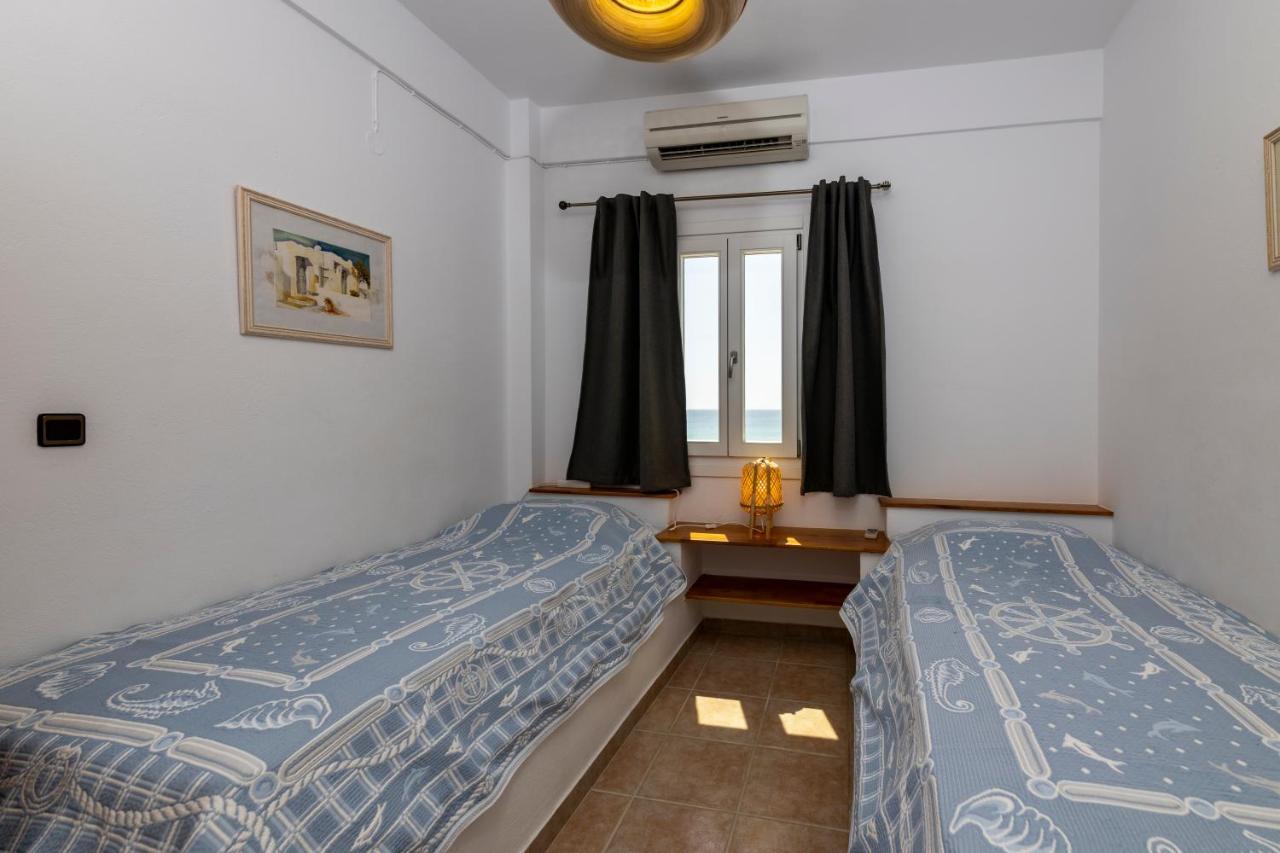 Pension Moschoula Platis Gialos  Екстериор снимка