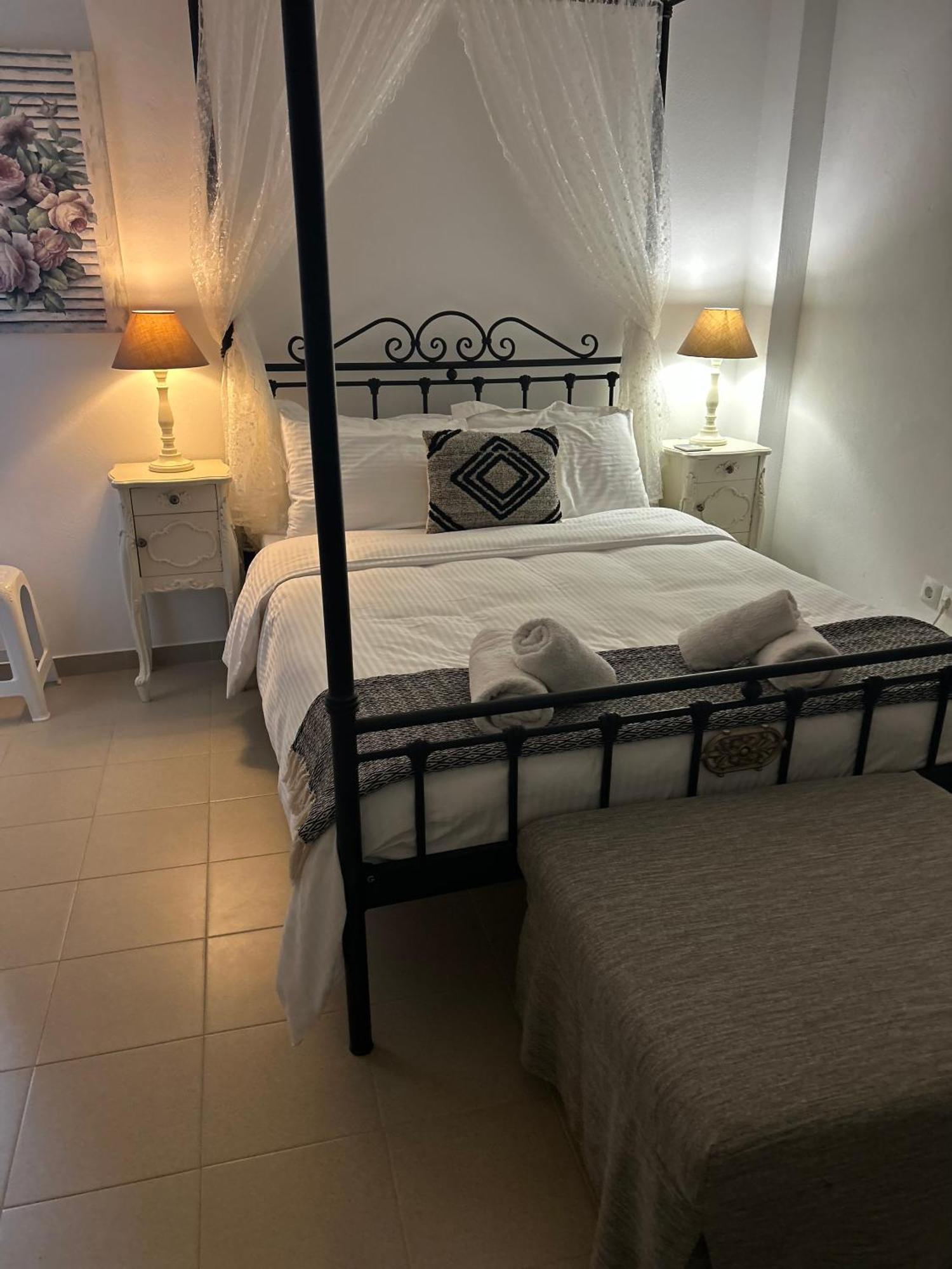 Pension Moschoula Platis Gialos  Екстериор снимка