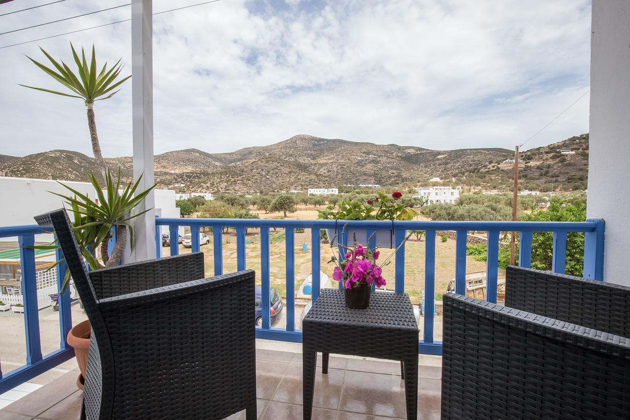 Pension Moschoula Platis Gialos  Екстериор снимка
